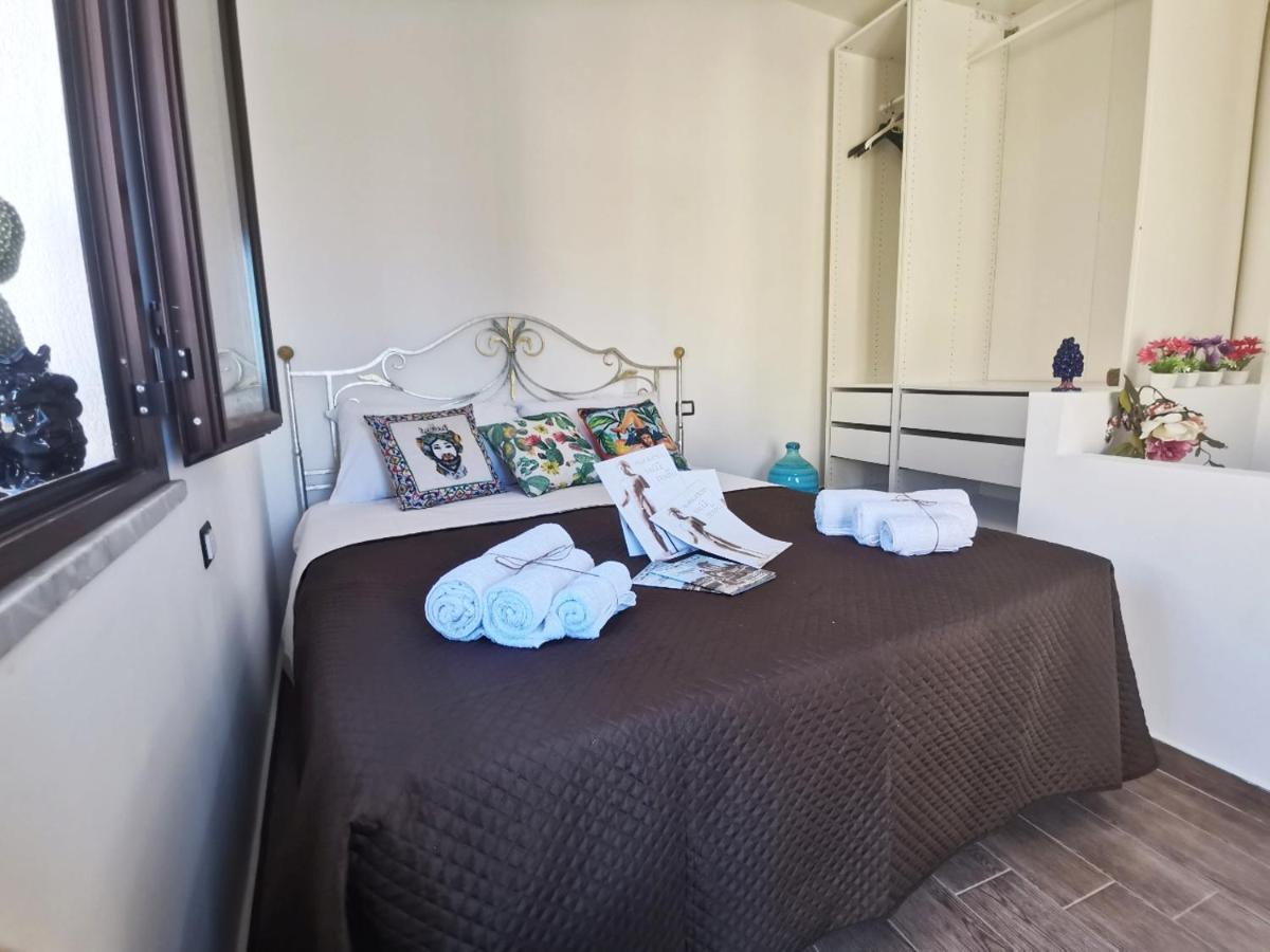 A Due Passi Dal Centro Sweet Rooms Agrigento Exterior foto