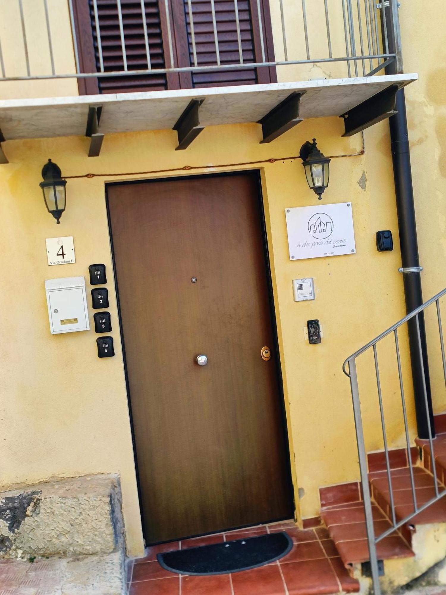 A Due Passi Dal Centro Sweet Rooms Agrigento Exterior foto